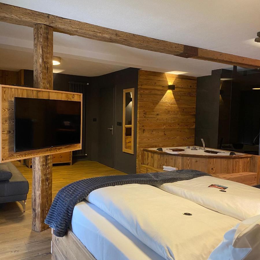 Hotel Rio Bianco Panchià Buitenkant foto